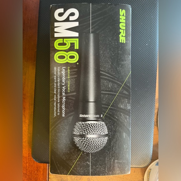 Shure SM58 Silver and Black Microphone - Picture 1 of 5
